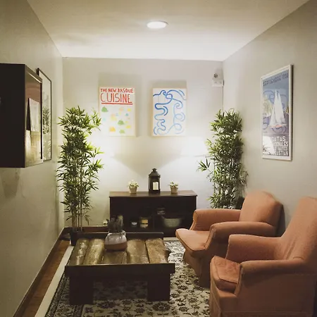 Urban House 2* Сан-Себастьян